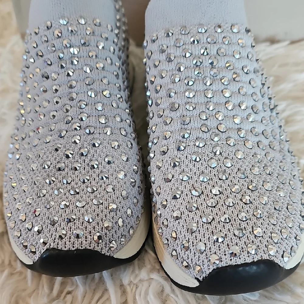 Kenneth Cole Reaction Women's Studded Gray Sneakers